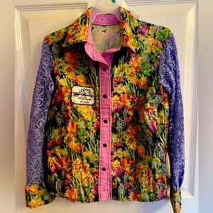 Wildflower Stitchin’ youth shirt